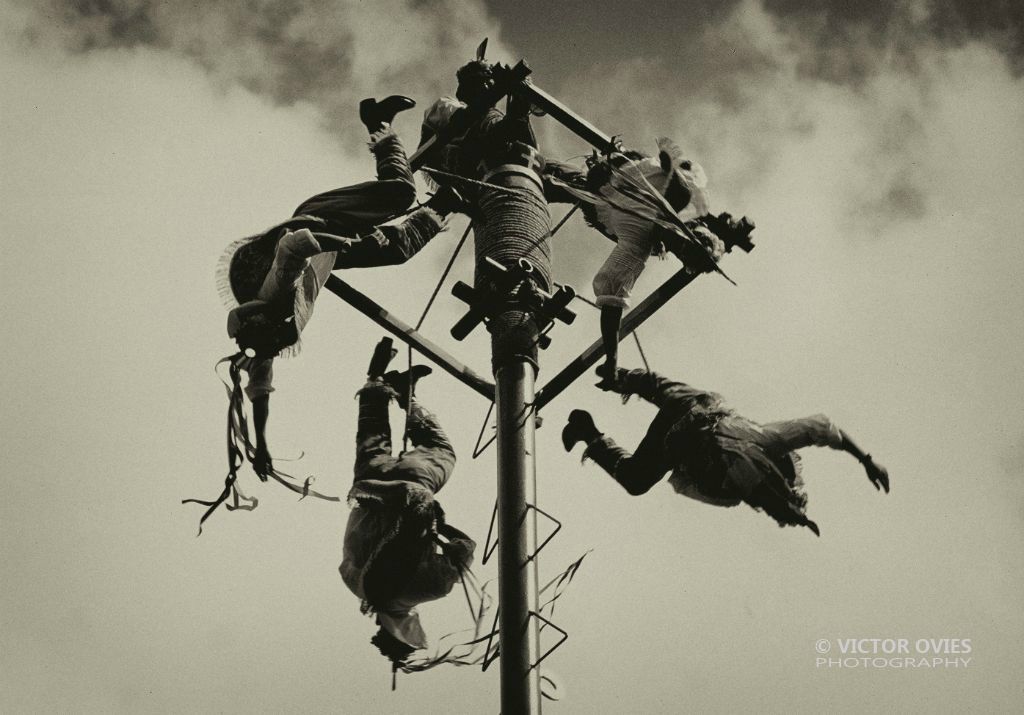 Danzantes de Papantla